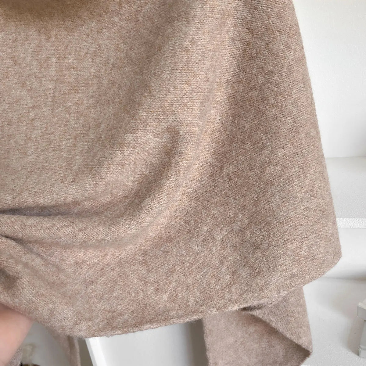 Aurora | Jemný a elegantní podzimní plášť