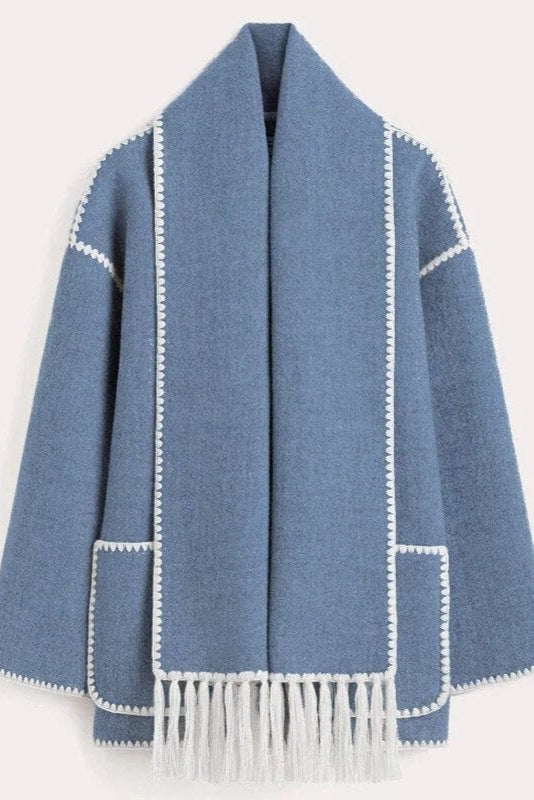 Kabát s třásňovou šálou v barvě jelena