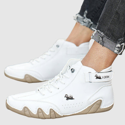 MOONDOKI – Ultra pohodlné protiskluzové boty z pravé kůže