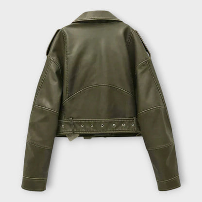 Moderní Krátká Kožená Bunda s Páskem a Vytříbenou Estetikou