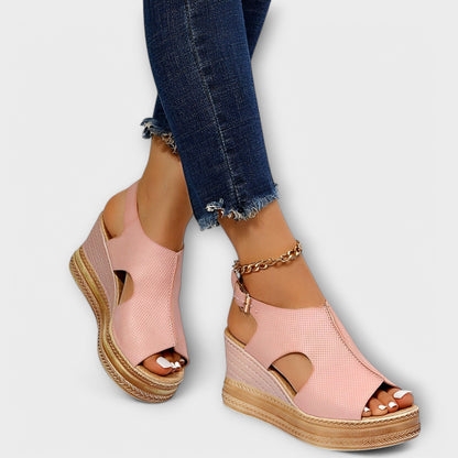 Rosalie - Inovativní ortopedické sandály