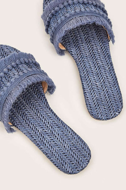 Tenisky s třásněmi 