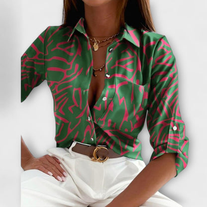 Halenka s klasickým límcem